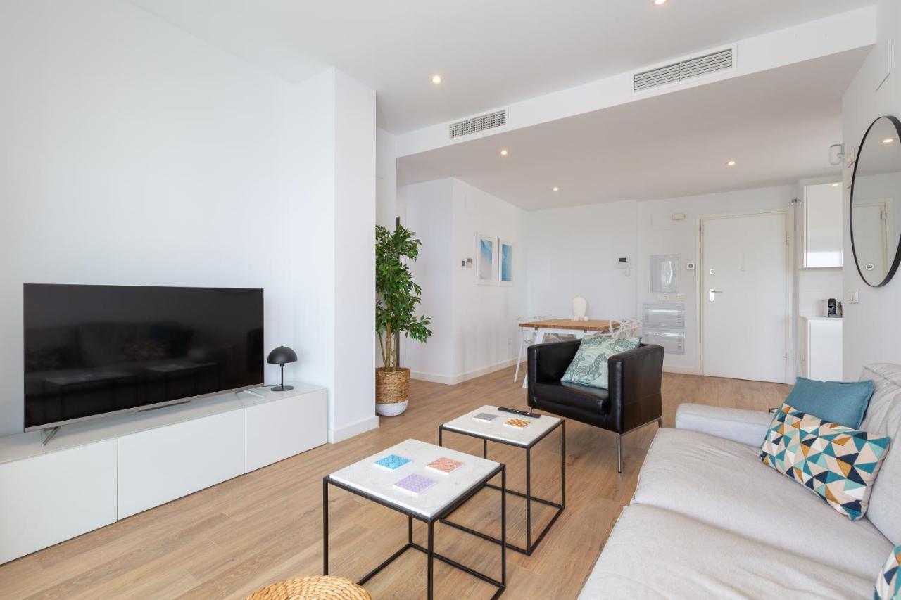 شقة Terraza Del Mar: Apartamento Con Terraza Y Piscina توريمولينوس المظهر الخارجي الصورة