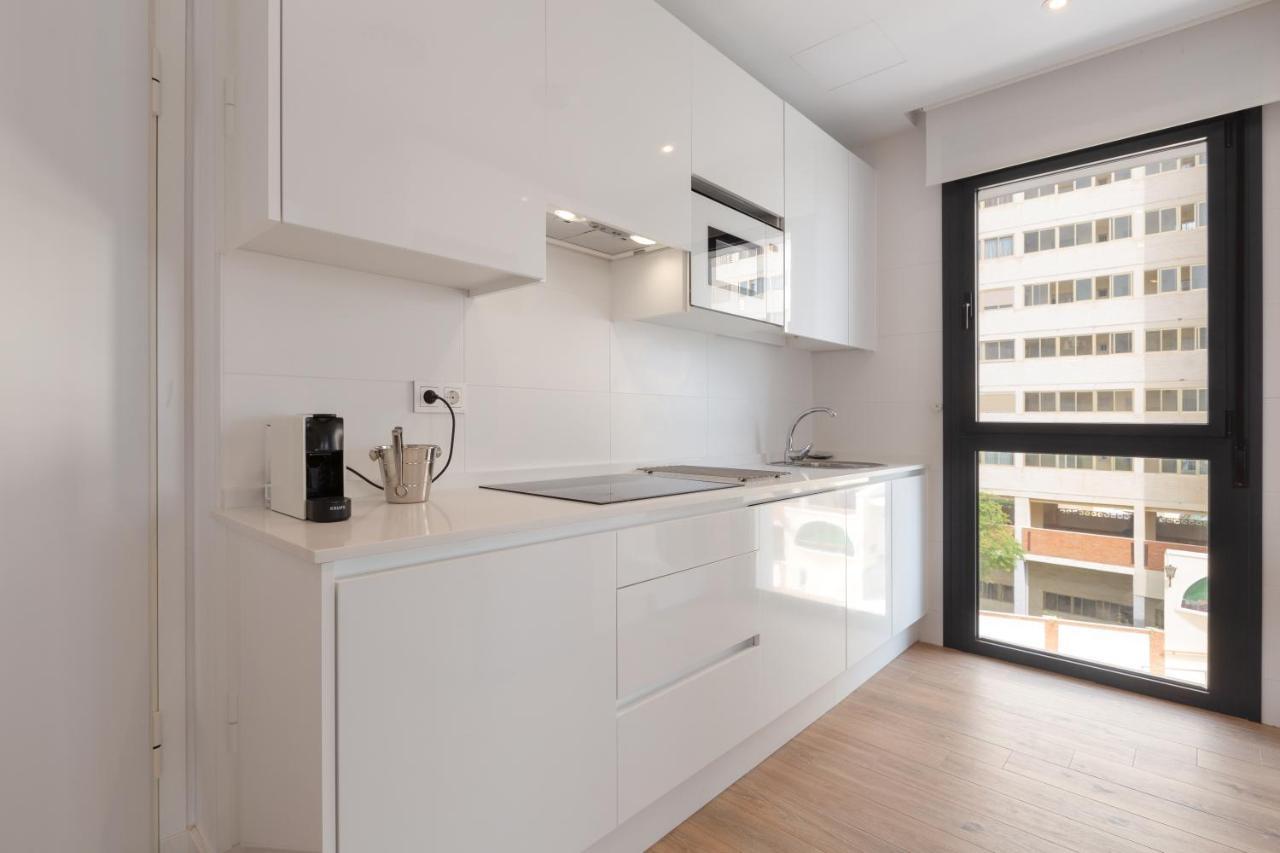 شقة Terraza Del Mar: Apartamento Con Terraza Y Piscina توريمولينوس المظهر الخارجي الصورة
